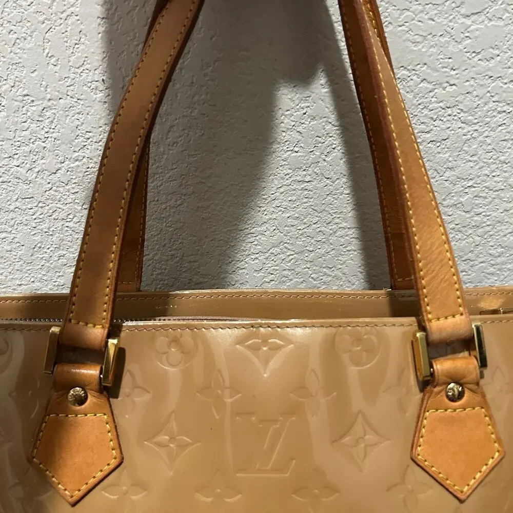 Louis Vuitton Monogram Vernis Houston Tote Bag